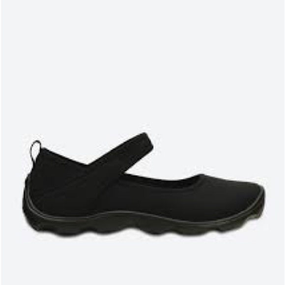 Crocs Busy Day Mary Jane Shoes black size 1J - Picture 1 of 8
